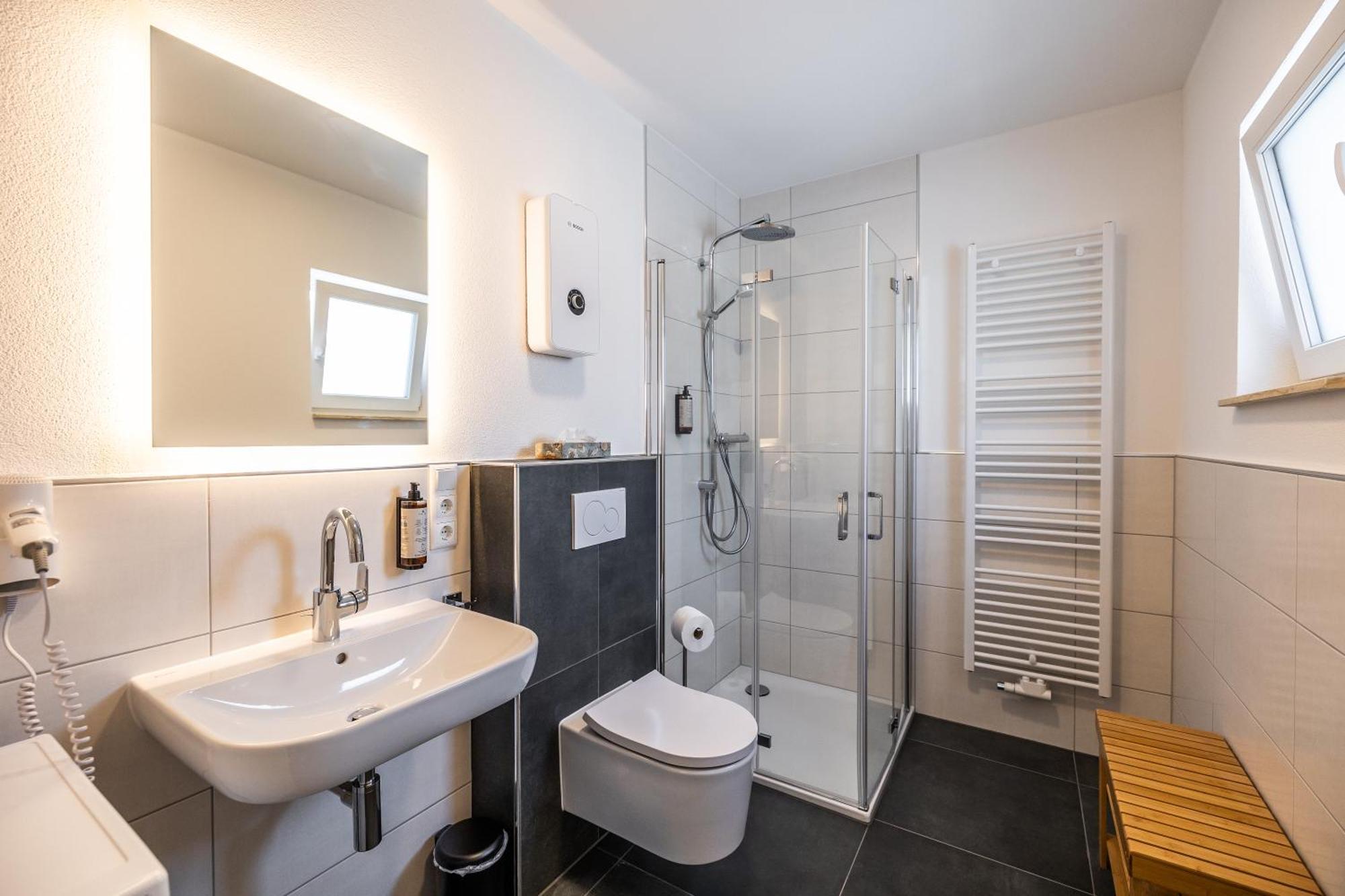 Eifelcomfort Modernes Apartment In Zentraler Lage Prüm Extérieur photo