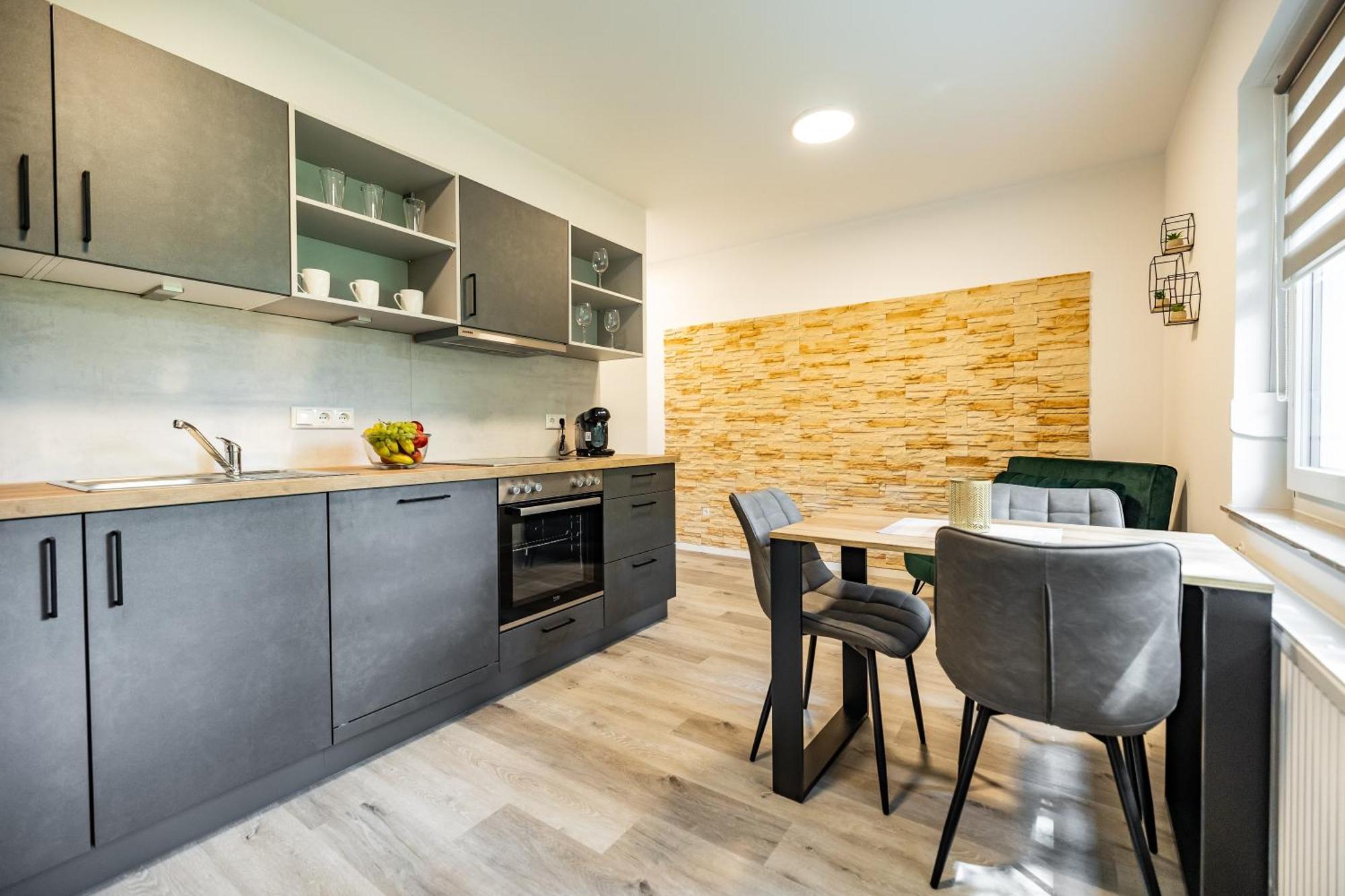 Eifelcomfort Modernes Apartment In Zentraler Lage Prüm Extérieur photo