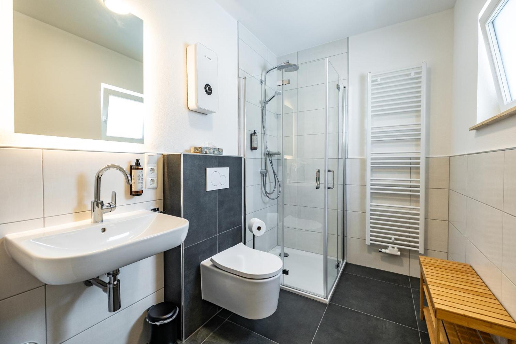 Eifelcomfort Modernes Apartment In Zentraler Lage Prüm Extérieur photo